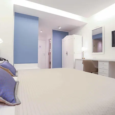Hotel Divan 3*
